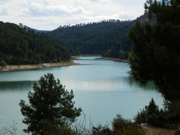 LAS LÍNEAS DE BOYAS EN LA TOBA ESTÁN MÁS CERCA