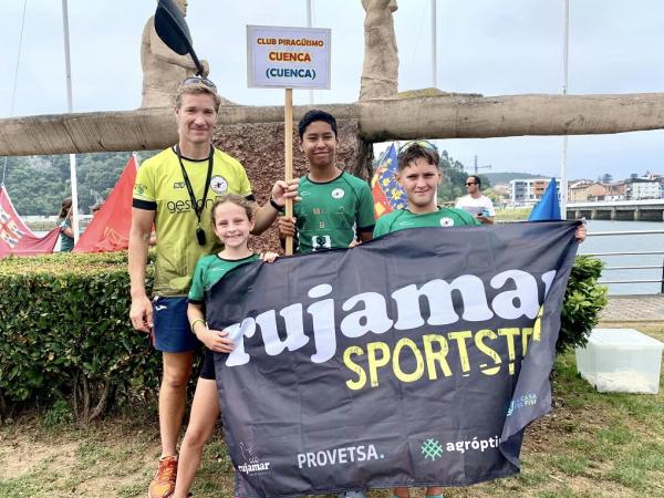 Los palistas del Piragüismo Cuenca entran en el top 10 en su debut en el Mini Sella 